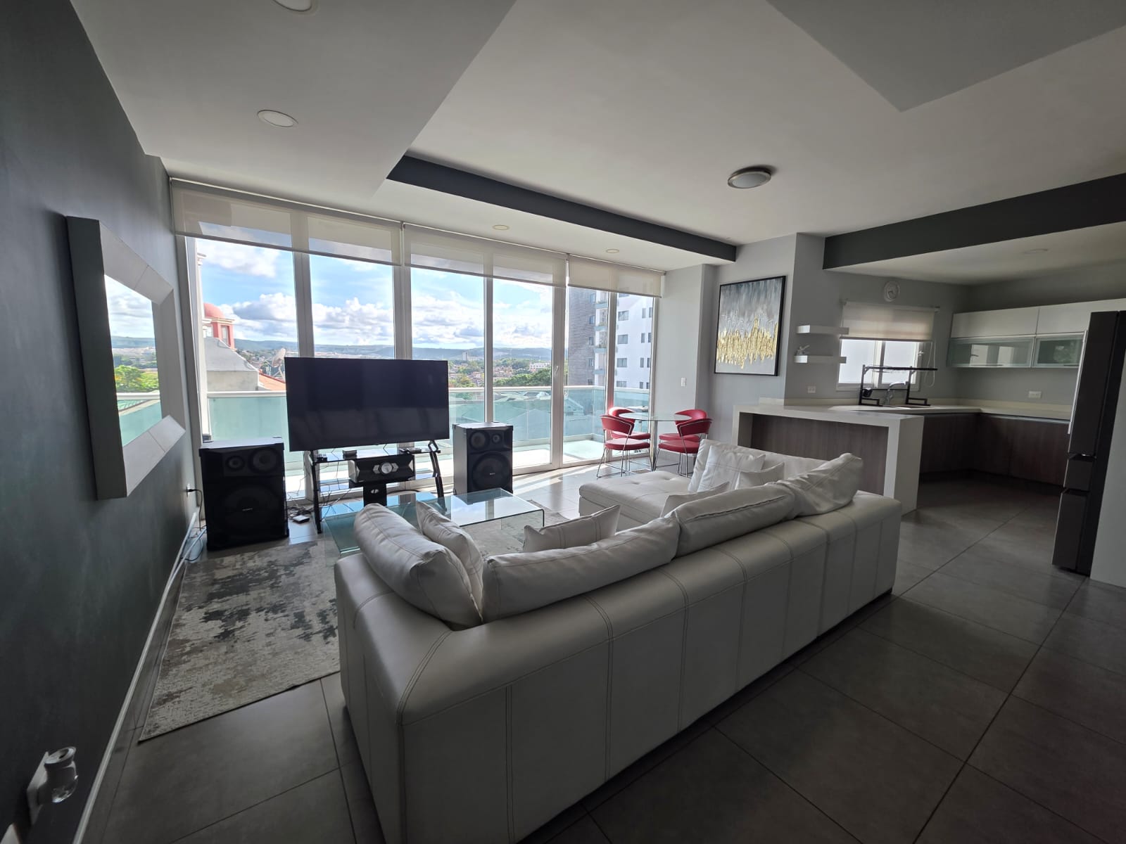 Se Vende o Se Renta Apartamento en Torre Malibu Condominio 3 Sur